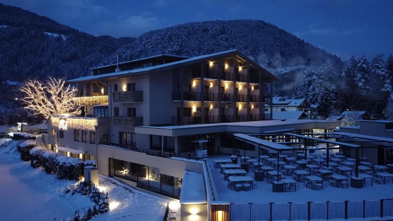 Bonfanti Design Hotel Chienes Exterior foto