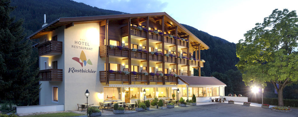 Bonfanti Design Hotel Chienes Exterior foto
