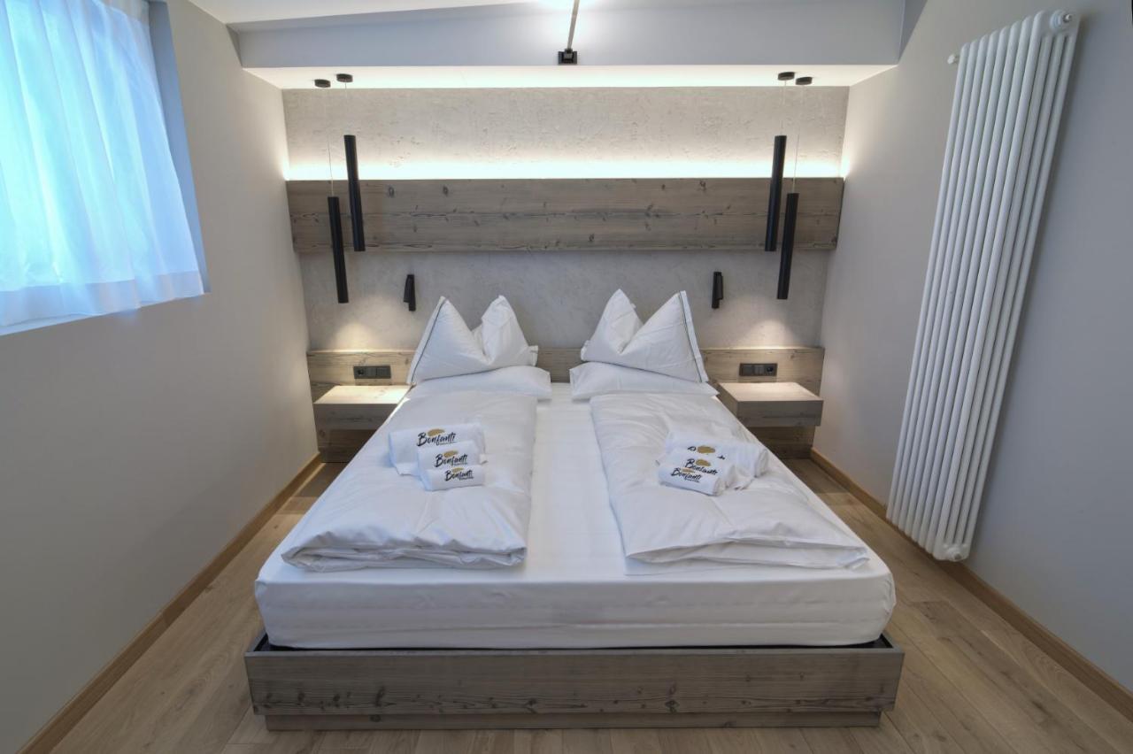 Bonfanti Design Hotel Chienes Exterior foto